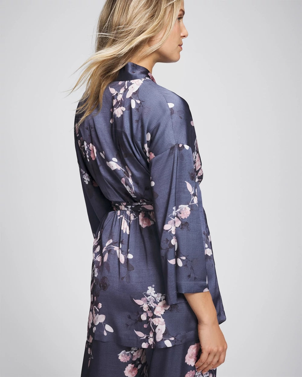 Soma Short Robe