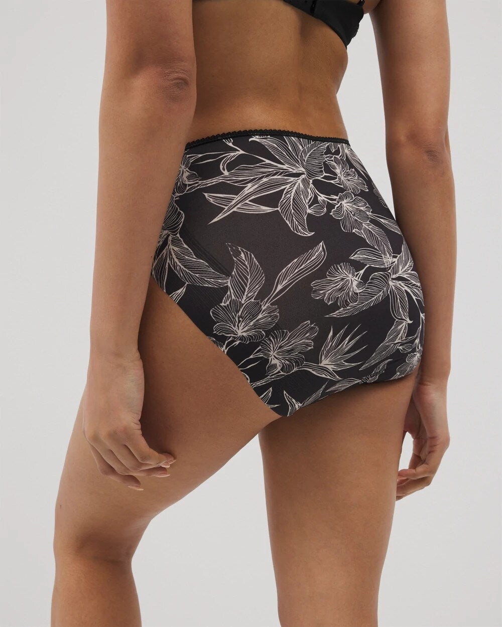 Soma Vanishing Edge Microfiber Modern Brief Panty with Lace