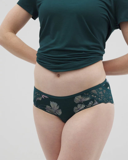 Soma Hipster Panty with Enchanting Lace