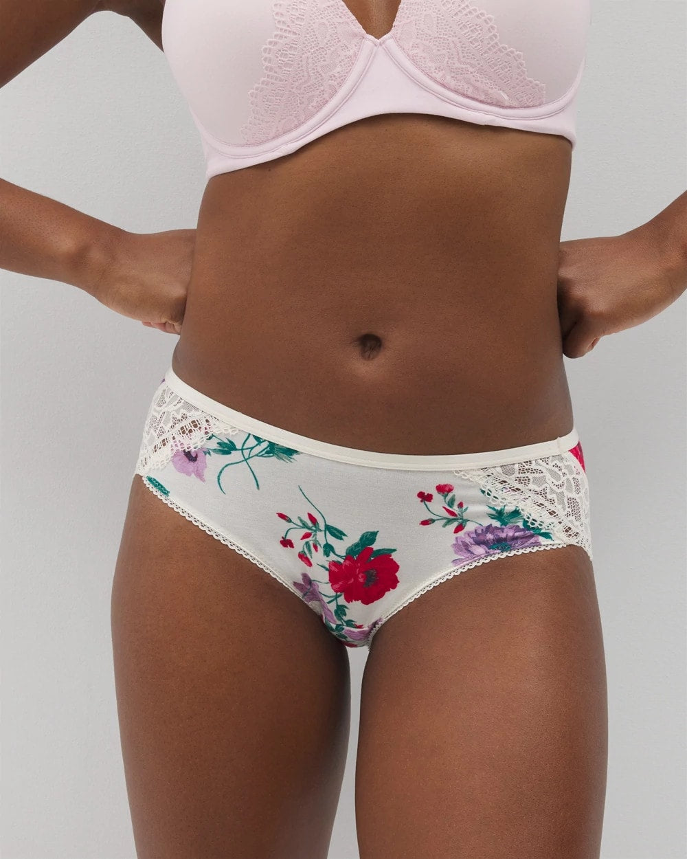 Soma Hipster Panty with Enchanting Lace
