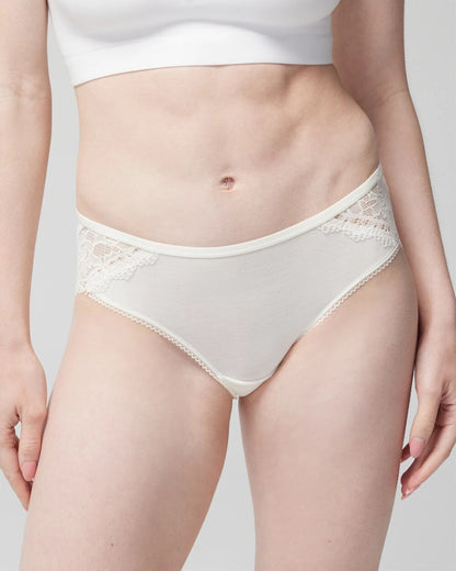 Soma Hipster Panty with Enchanting Lace