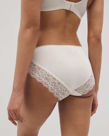 Soma Lace Hipster