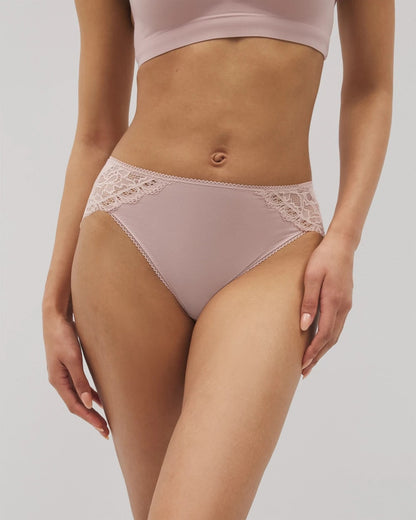 Soma High-Leg Panty with Enchanting Lace
