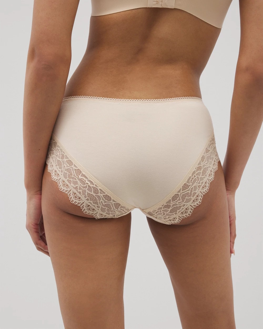 Soma High-Leg Panty with Enchanting Lace