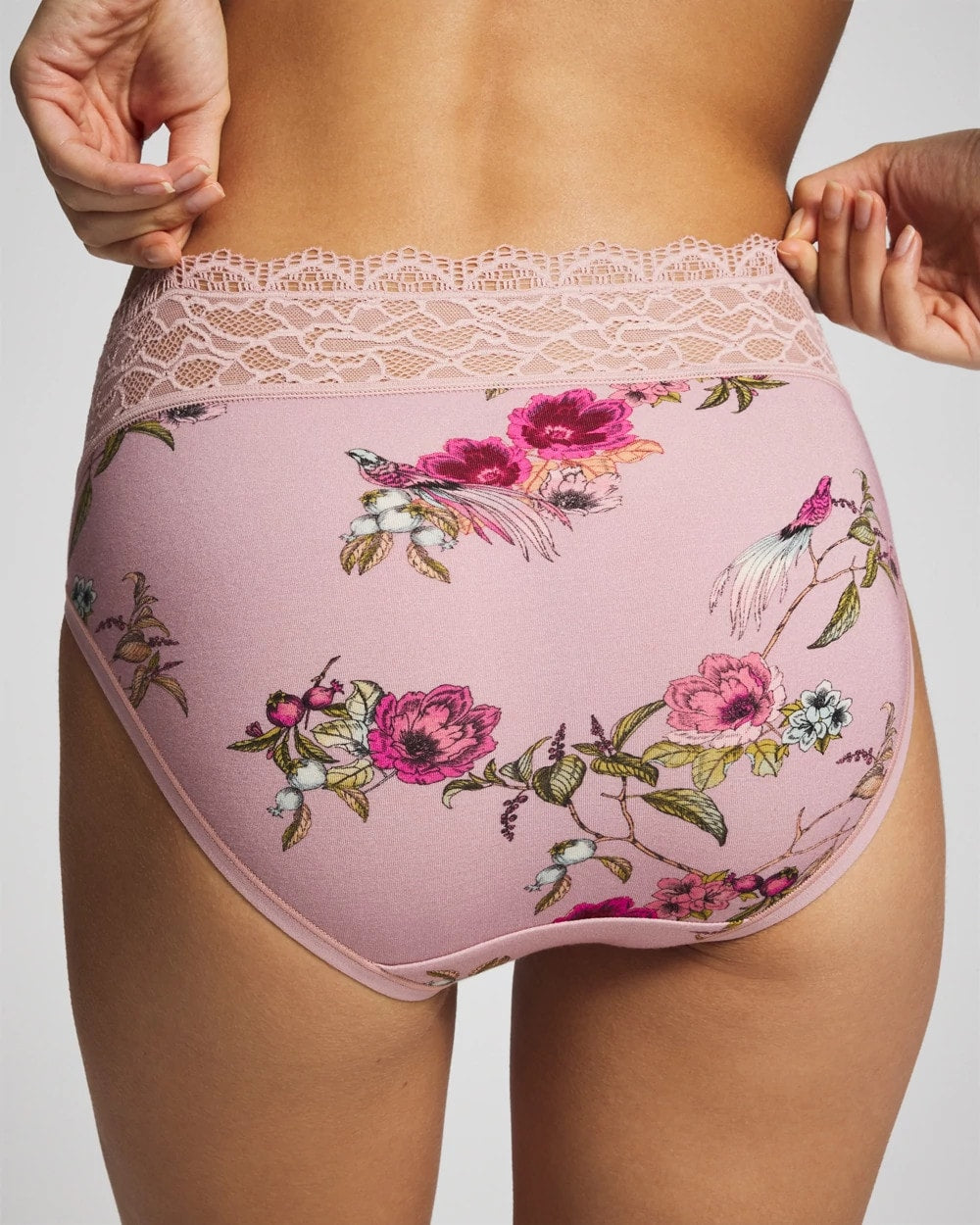 Soma High-Leg Panty with Enchanting Lace