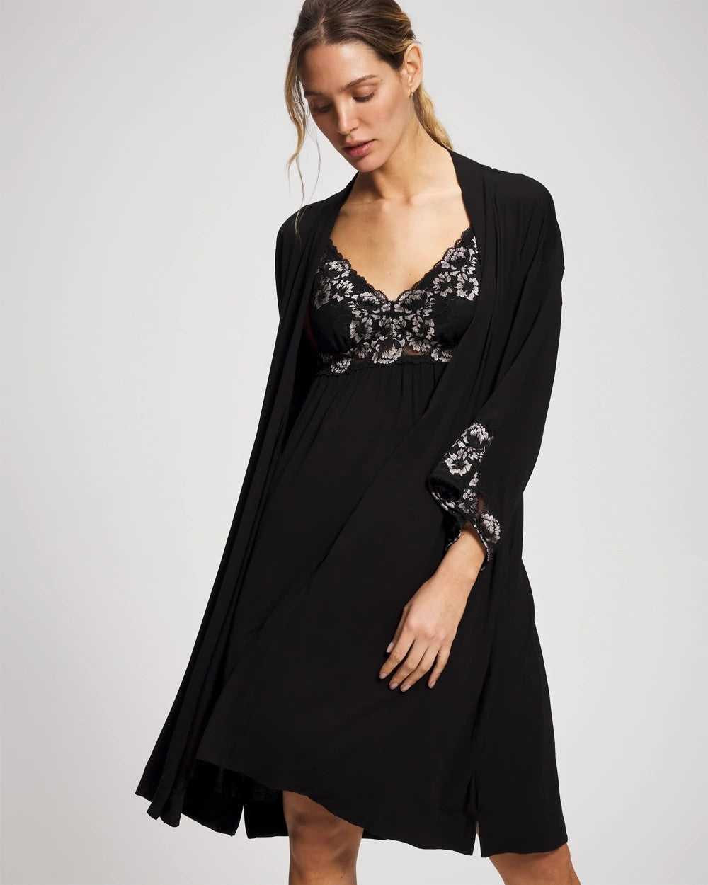 Soma Lace Robe