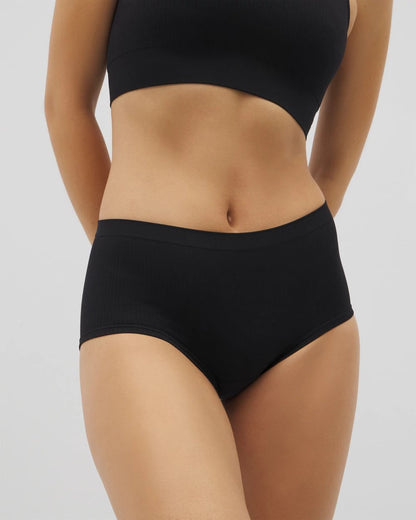 Soma Seamless Rib Boyshort Panty