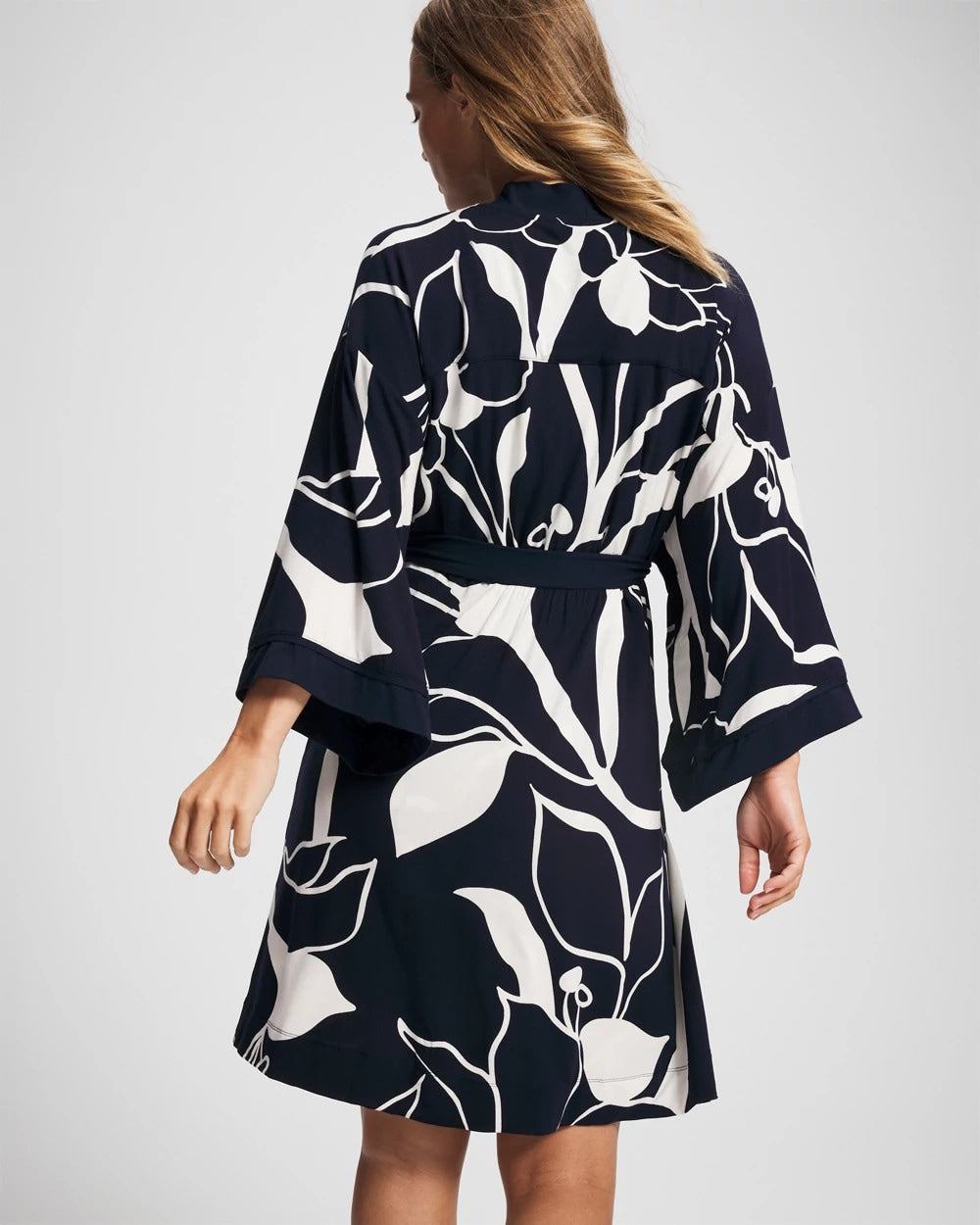 Soma Short Robe