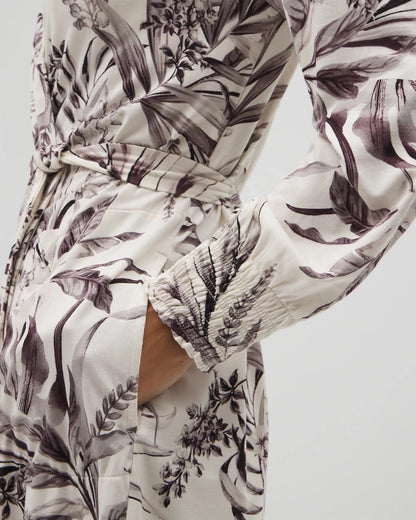 Soma Long-Sleeve Short Robe