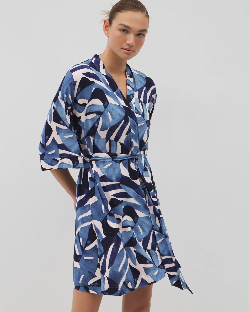Soma Short Robe