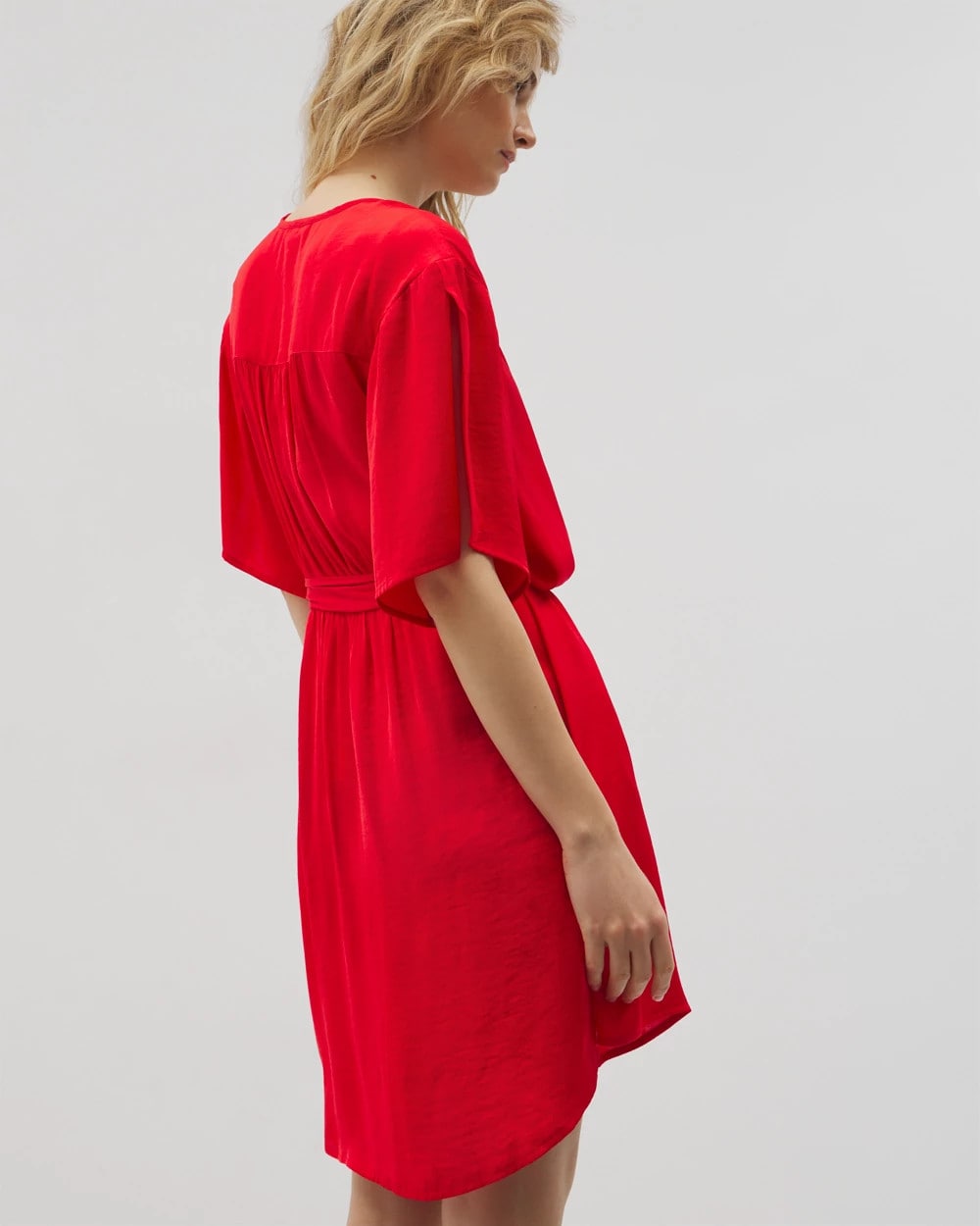 Soma Short Robe