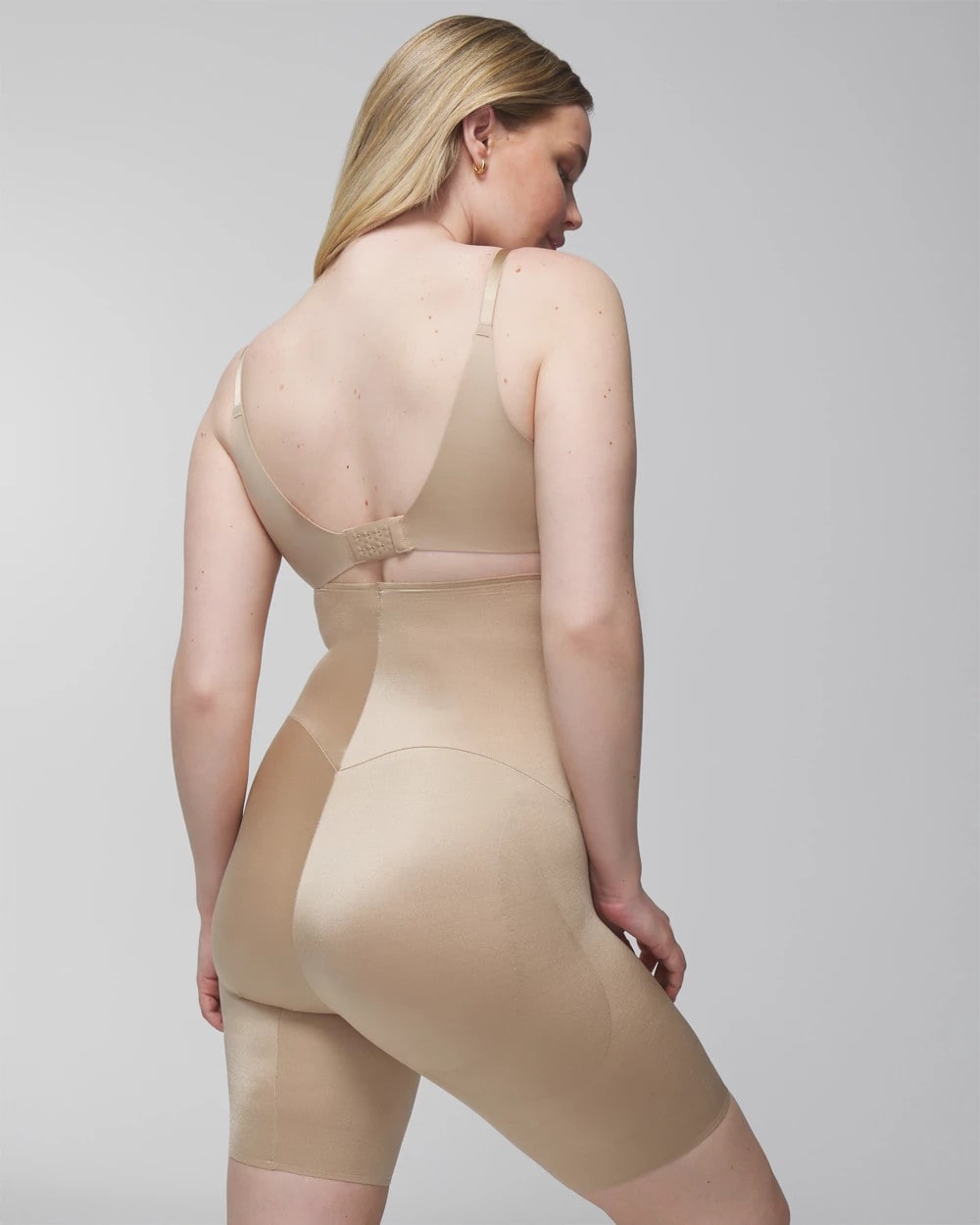 Soma Mid-Level Shaping Vanishing Edge High-Waist Thigh Slimmer