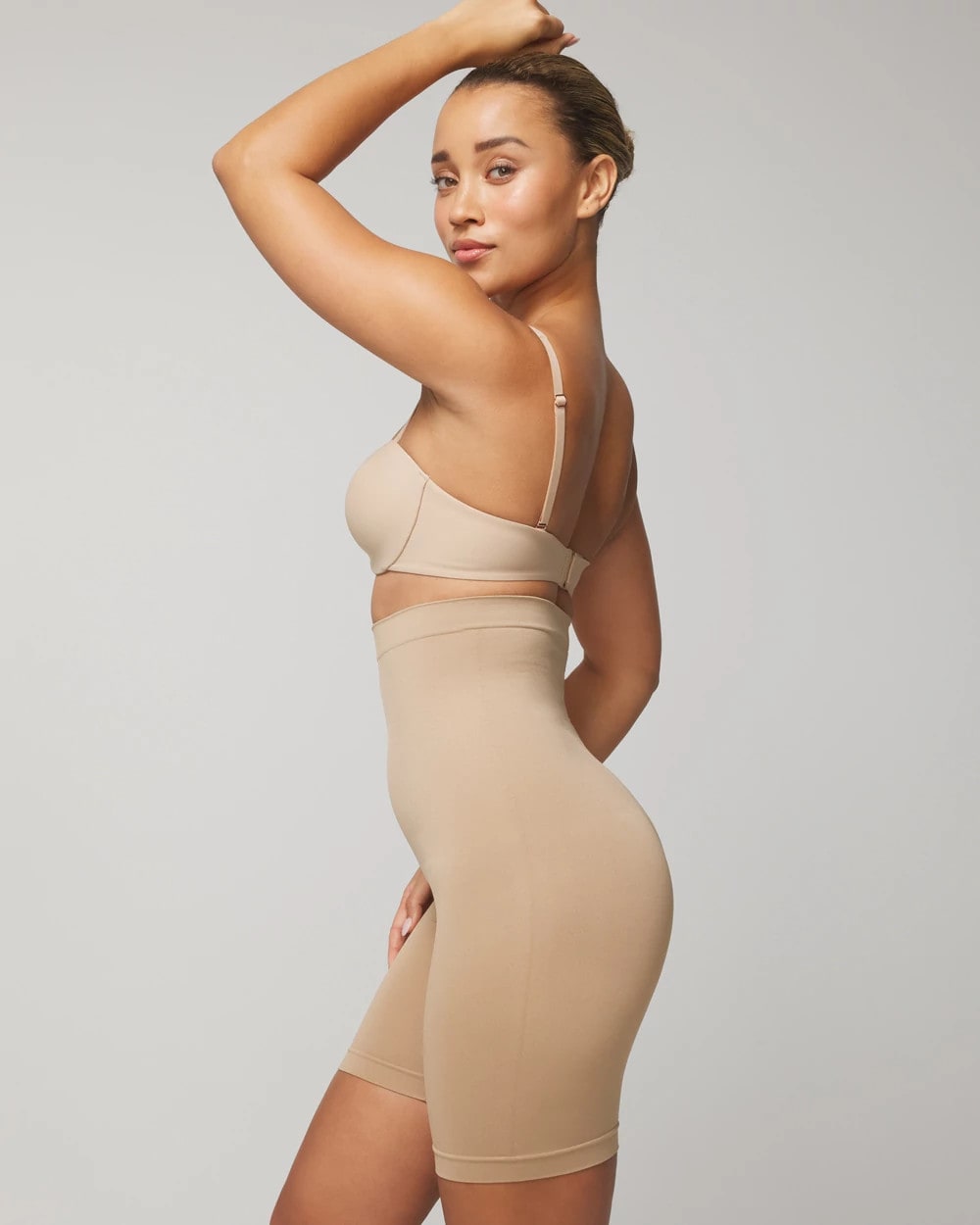 Soma Mid-Level Shaping Seamless High-Waist Thigh Shaper