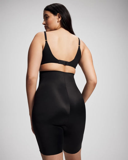 Soma Mid Level Cooling Super High Waist Short