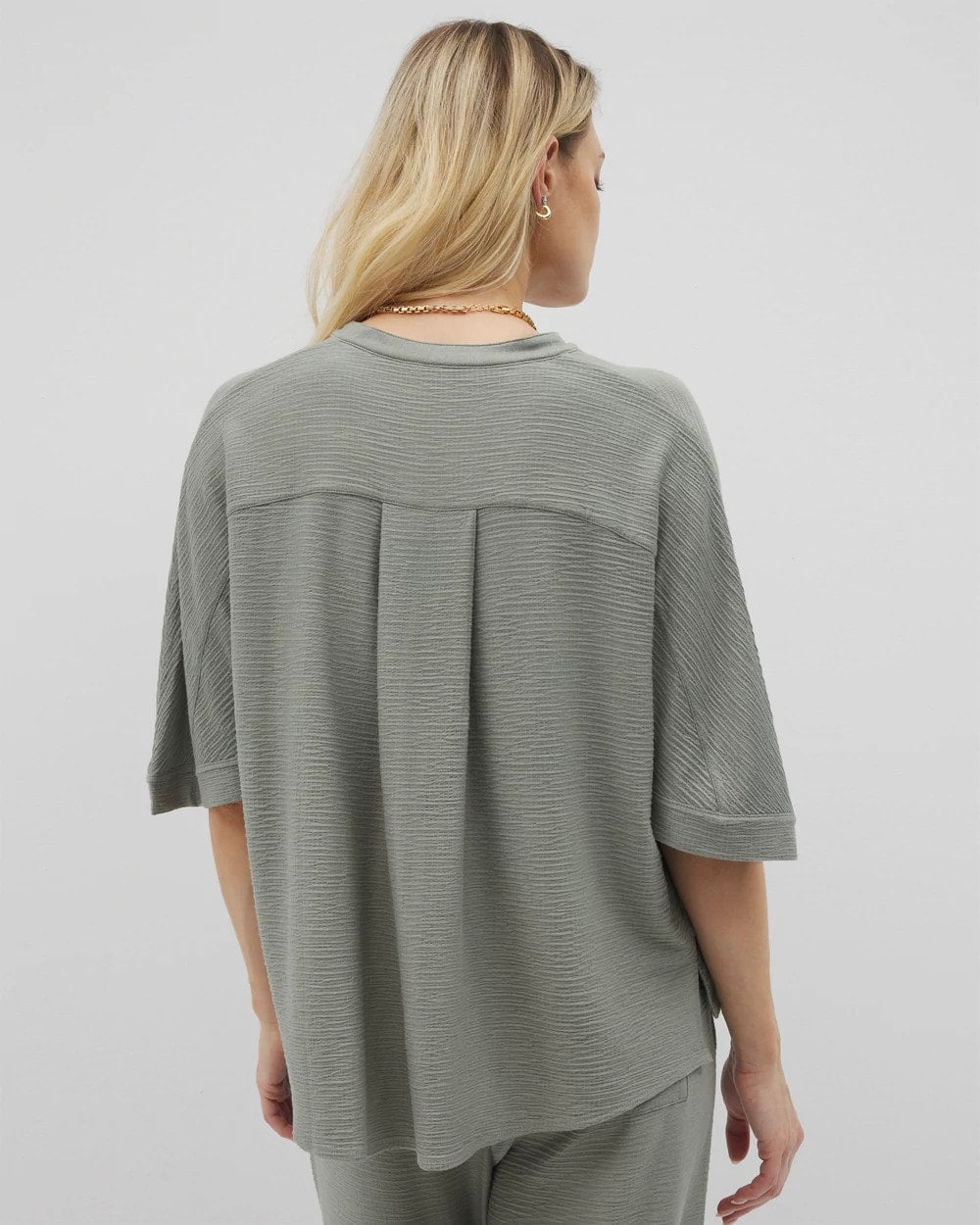 Soma Crinkle Knit Relaxed Button-Up Top