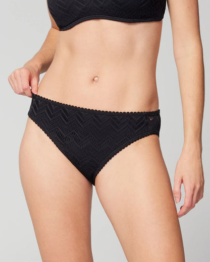 Soma Crochet Hipster