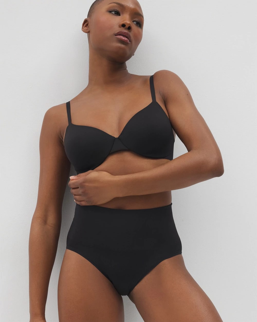 Soma Mid-Level Shaping Seamless Brief